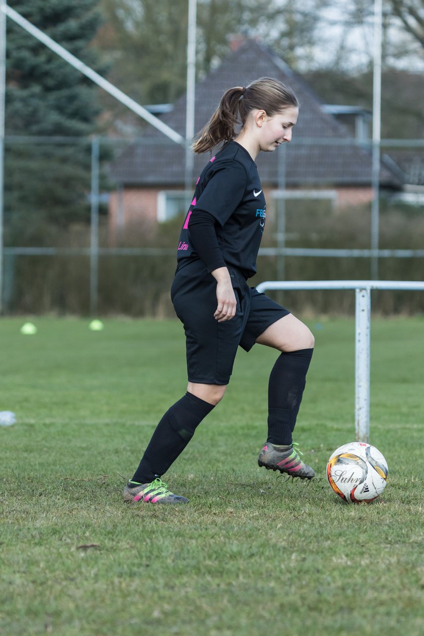 Bild 108 - C-Juniorinnen SV Steinhorst/Labenz - TSV Friedrichsberg-Busdorf : Ergebnis: 5:0